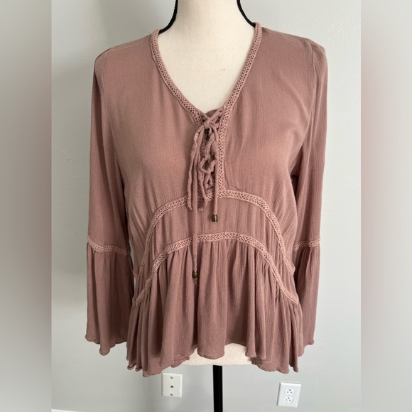 onetheland Tops - Onetheland Lightweight Top